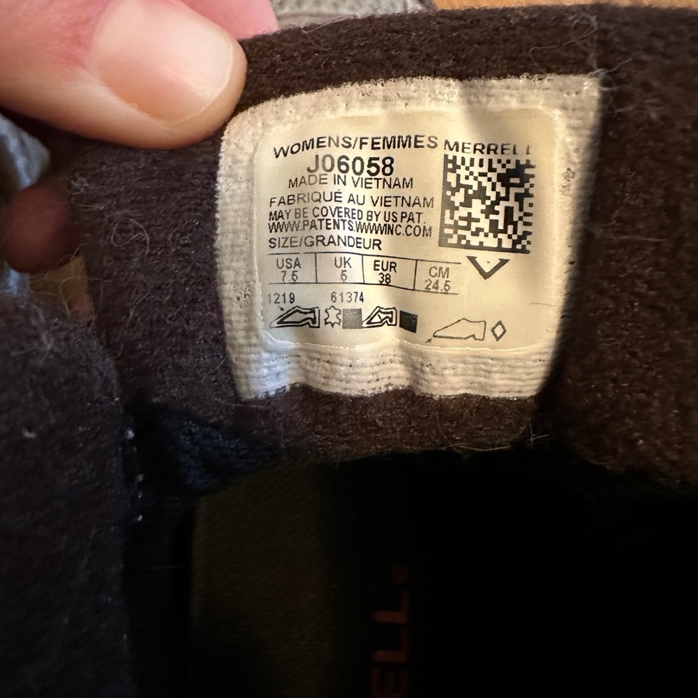 Merrell Moab 2 Mid Hiking Boots - Picture 5 of 9